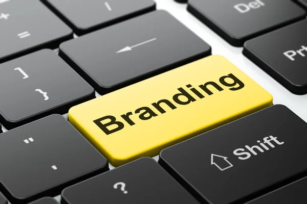 Concepto de marketing: Branding en el fondo del teclado del ordenador — Foto de Stock