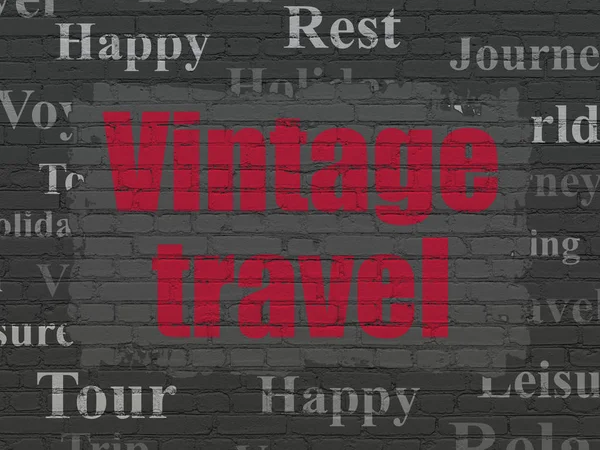 Concepto de viaje: Vintage Viaje sobre fondo de pared —  Fotos de Stock