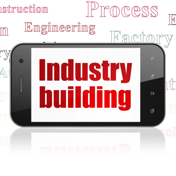Branchenkonzept: Smartphone mit Industriegebäude auf dem Display — Stockfoto