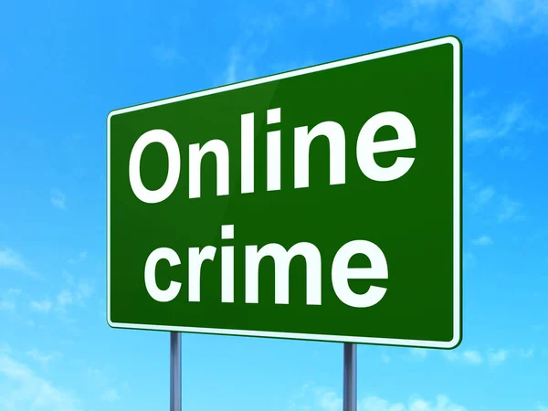 Conceito de segurança: Crime Online no fundo do sinal de estrada — Fotografia de Stock