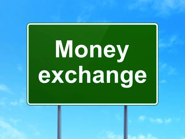 Valuta-konceptet: pengar Exchange på road sign bakgrund — Stockfoto