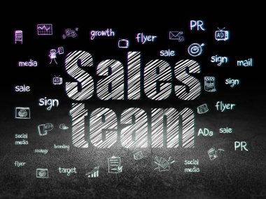 Pazarlama kavramı: grunge karanlık odada satış ekibi