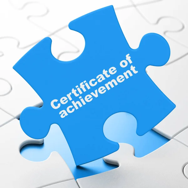 Conceito de aprendizagem: Certificado de realização em fundo de quebra-cabeça — Fotografia de Stock