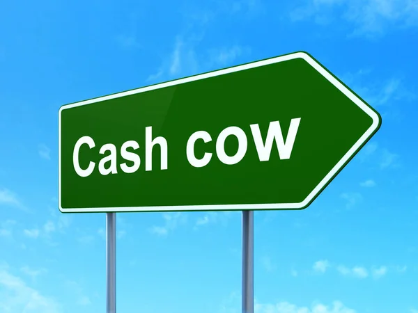 Finanční koncept: dojná kráva na silnici podepsat pozadí — Stock fotografie