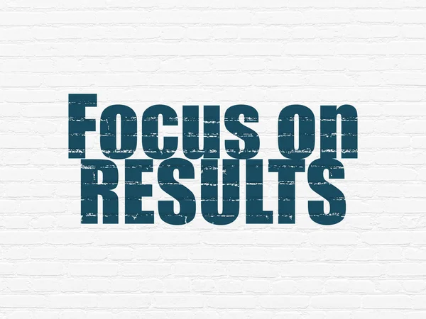 Business concept: Focus on RESULTS on wall background — Stock Photo, Image