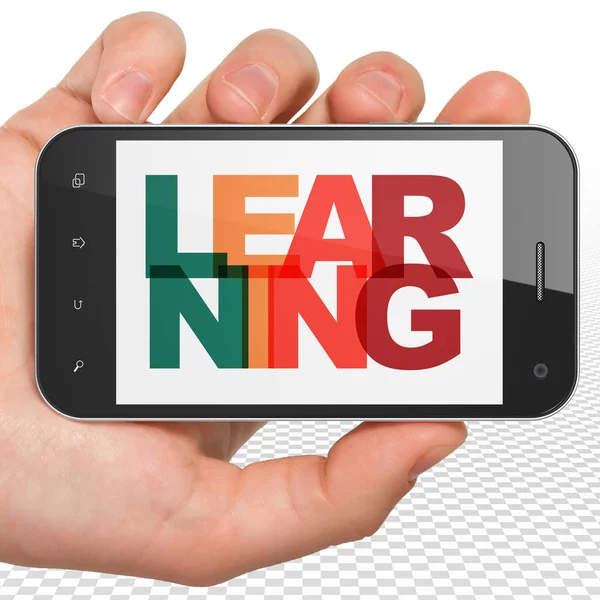 Eğitim kavramı: el Smartphone ile öğrenme ekranda Holding — Stok fotoğraf