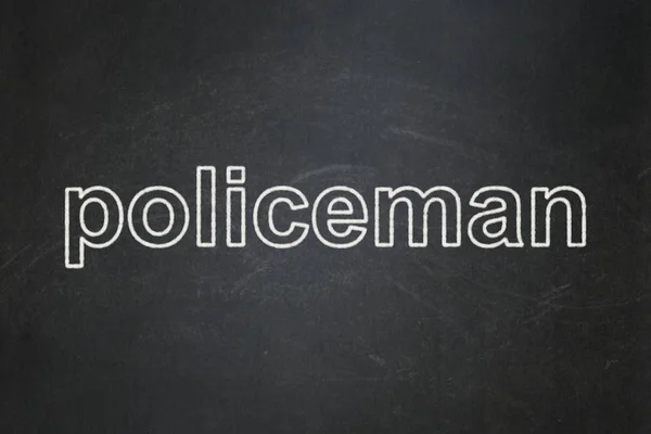 Концепція права: поліцейський на фоні крейдяної дошки — стокове фото