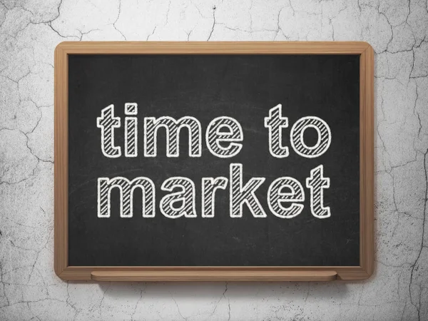 Koncepcja czasu: czas na rynku na tle tablica — Zdjęcie stockowe