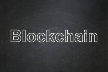 Para birimi kavramı: Blockchain kara tahta arka plan üzerinde
