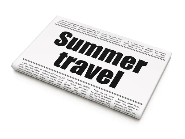 Концепція туризму: заголовок газети Літні подорожі — стокове фото