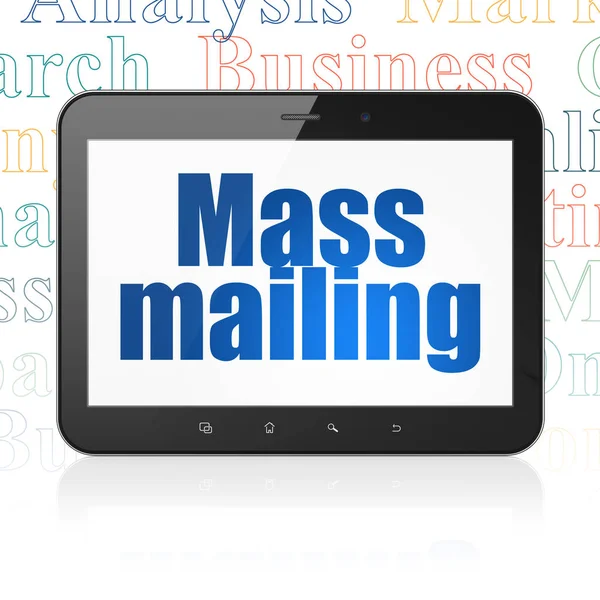 Marketing concept: Tablet PC met massa Mailing op display — Stockfoto