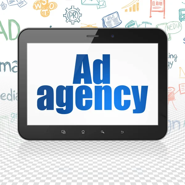 Концепция рекламы: планшетный компьютер с рекламным агентством — стоковое фото
