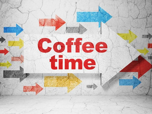 Timeline-Konzept: Pfeil mit Kaffeezeit auf Grunge-Wand-Hintergrund — Stockfoto