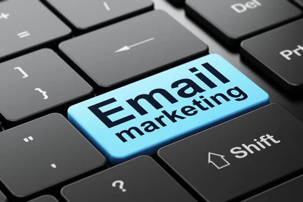 Conceito de publicidade: Email Marketing no fundo do teclado do computador — Fotografia de Stock