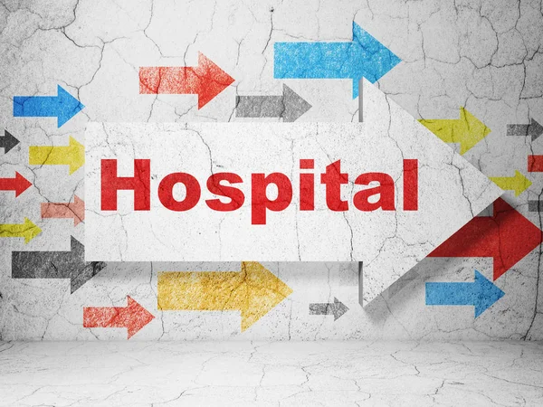 医療の概念: グランジ壁背景の病院と矢印 — ストック写真