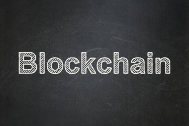 Para birimi kavramı: Blockchain kara tahta arka plan üzerinde