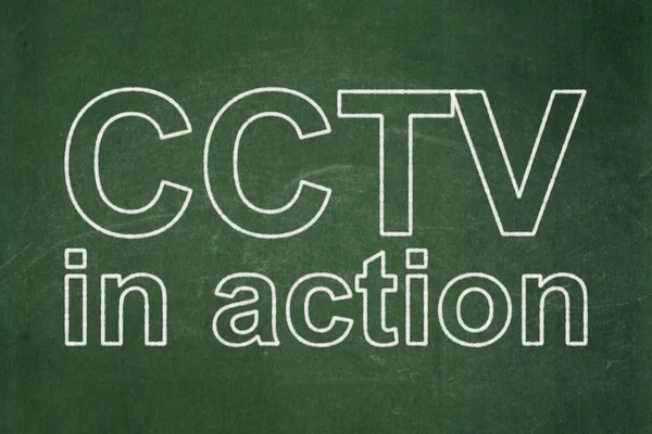 Privacy concept: cctv in actie op schoolbord achtergrond — Stockfoto