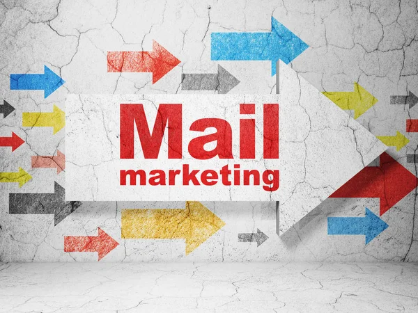 Marketingové koncepce: Šipka s Mail Marketing na pozadí zeď grunge — Stock fotografie