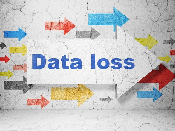 Data koncept: pil med dataförlust på grunge vägg bakgrund — Stockfoto