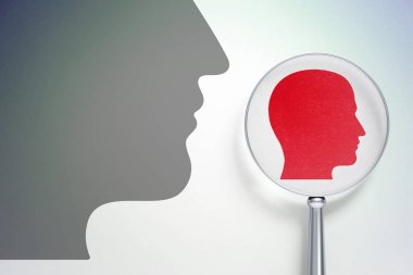 Veri kavramı: kafa ile dijital arka plan üzerinde optik cam