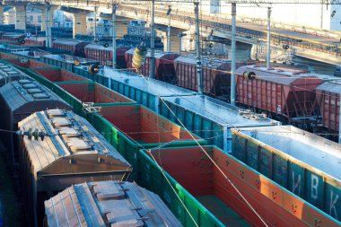 Odessa, Ukrayna - 02 Ocak 2017 yük arabalar