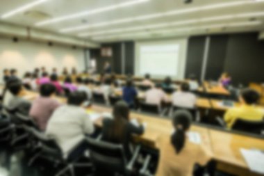iş toplantı konferans eğitim öğrenme koçluk seyirci kavramı, bulanık arka plan