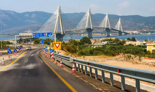 Den unika bron av Rio-Antirrio — Stockfoto