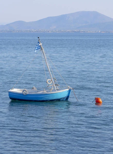 Barco Pesca Una Tarde Soleada Tranquilo Mar Egeo Isla Evia — Foto de Stock