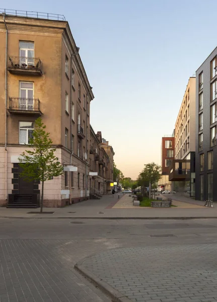 Soirée Printemps Dans Rue Pavée Klaipeda Lituanie — Photo