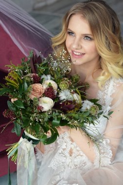 güzel romantik gelinin sabah