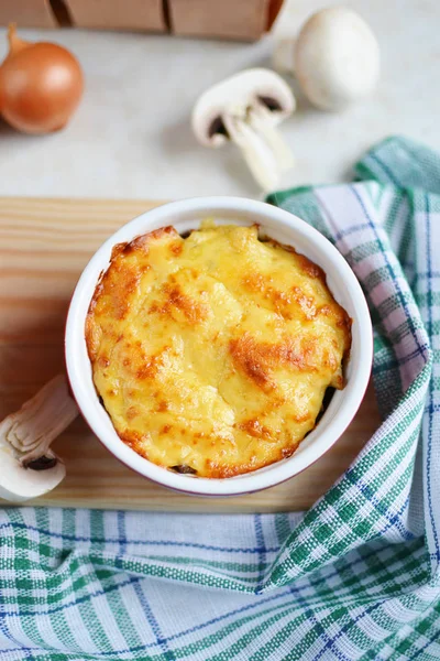 asserole eti ve mantar ile