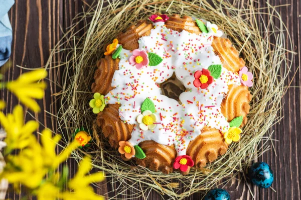 Easter cake. Kulich cake on a rustic background. Cake for celebration. Easter concept