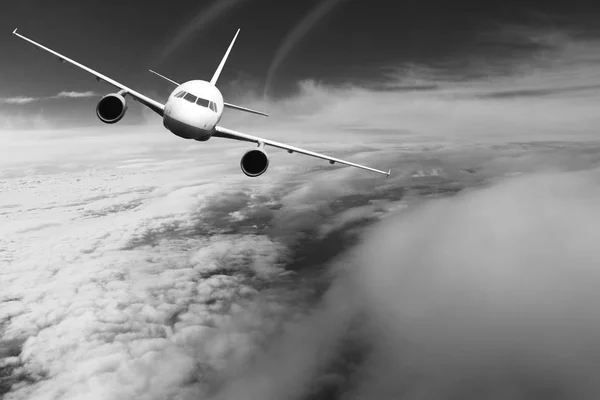 하늘 항공 여행 수송 비행기 배경 비행기 — 스톡 사진