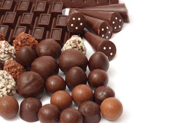 çikolata şekerleme şeker karışımı beyaz izole