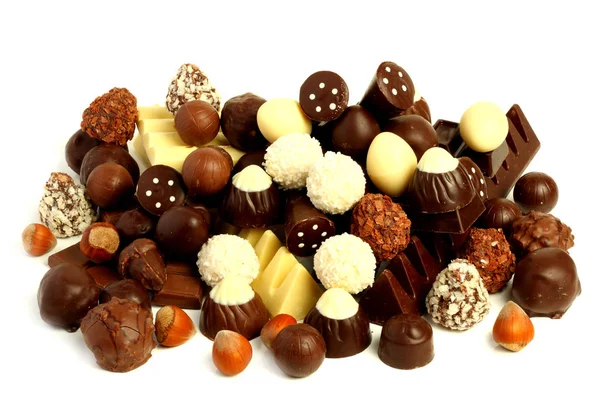 混合巧克力糖果糖果上白色孤立 — 图库照片