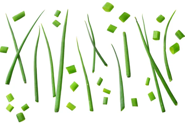 Corte de cebolla verde aislada sobre fondo blanco. vista superior —  Fotos de Stock