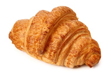 Beyaz arka plan üzerinde izole bir taze kruvasan 