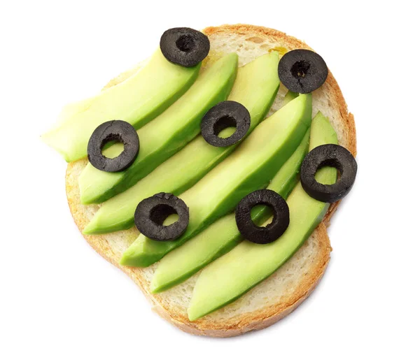 Toast Brood Met Avocado Plakjes Geïsoleerd Witte Achtergrond Bovenaanzicht — Stockfoto