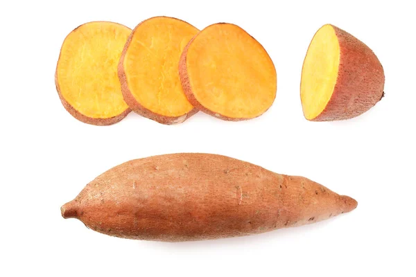 Batatas Doces Com Fatias Isoladas Fundo Branco — Fotografia de Stock