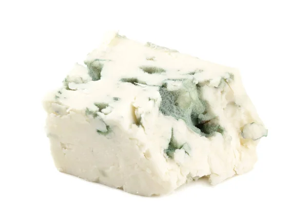 Κομμένο Μπλε Τυρί Που Απομονώνεται Λευκό Φόντο Μακροεντολή — Φωτογραφία Αρχείου