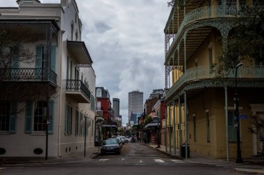New Orleans, Louisiana bulutlu bir D üzerinde şehir Fransız çeyrek
