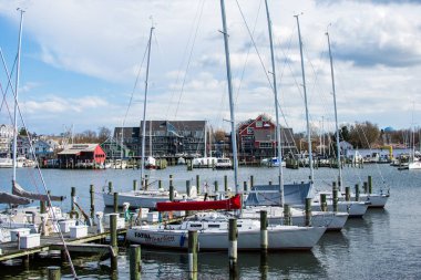 Liman alanı Annapolis, Maryland s ile bulutlu bahar gününde