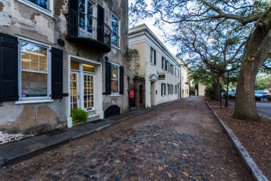 Tarihi şehir merkezi Charleston Güney Carolina sıcak bir günde