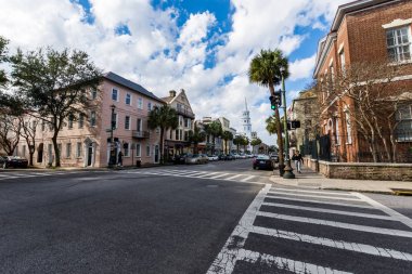 Tarihi şehir içinde Charleston, Güney Karolina güneşli bir günde