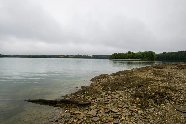 Lago Marburg, en Hanover Pennsylvania antes de una tormenta de truenos — Foto de Stock