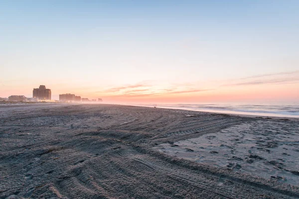 Sandy Beach en Ventnor City Beach en la ciudad atlántica, Nueva Jersey a — Foto de Stock