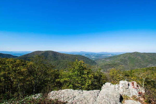 Skyline des Blue Ridge Mountains en Virginie à Shenandoah Na — Photo