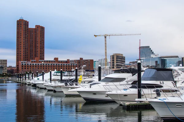 Waterfront Капітолійського пагорба Балтимор, штат Меріленд взимку — стокове фото