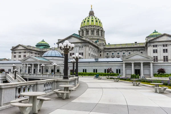 Capitol épület belvárosi Harrisburg, pennsylvania — Stock Fotó