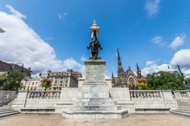 Mount Vernon yer Park içinde Baltimore, Maryland